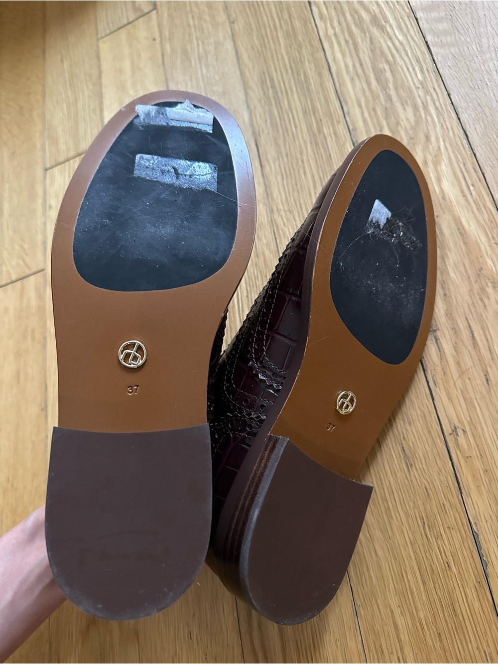NWOT rag & bone Women's Croc-Embossed Burgundy Oxfords - Picture 2 of 4